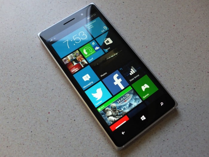 Ponsel Dengan Memori Internal 128Gb Murah dan Spek Bersaing, Lumia 830